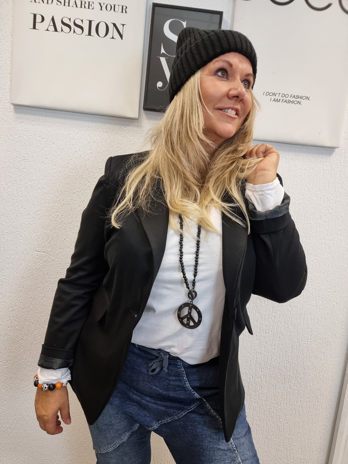 Einreihiger Blazer in Schwarz, nur S vorrätig
