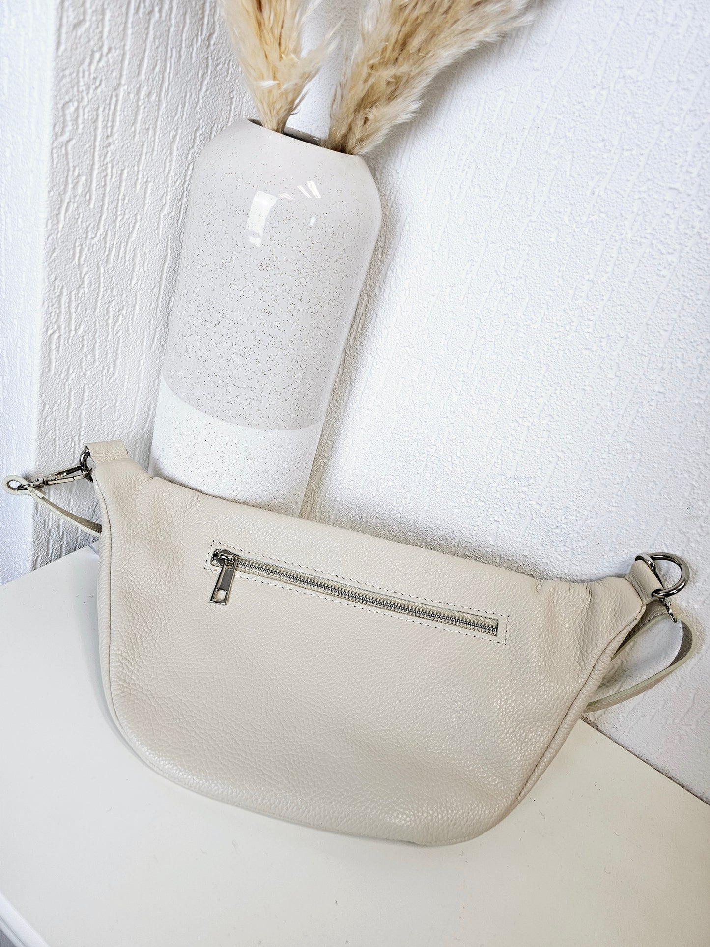 Bauchtasche Echtleder mit zwei Reißverschlüssen in verschiedenen Farben