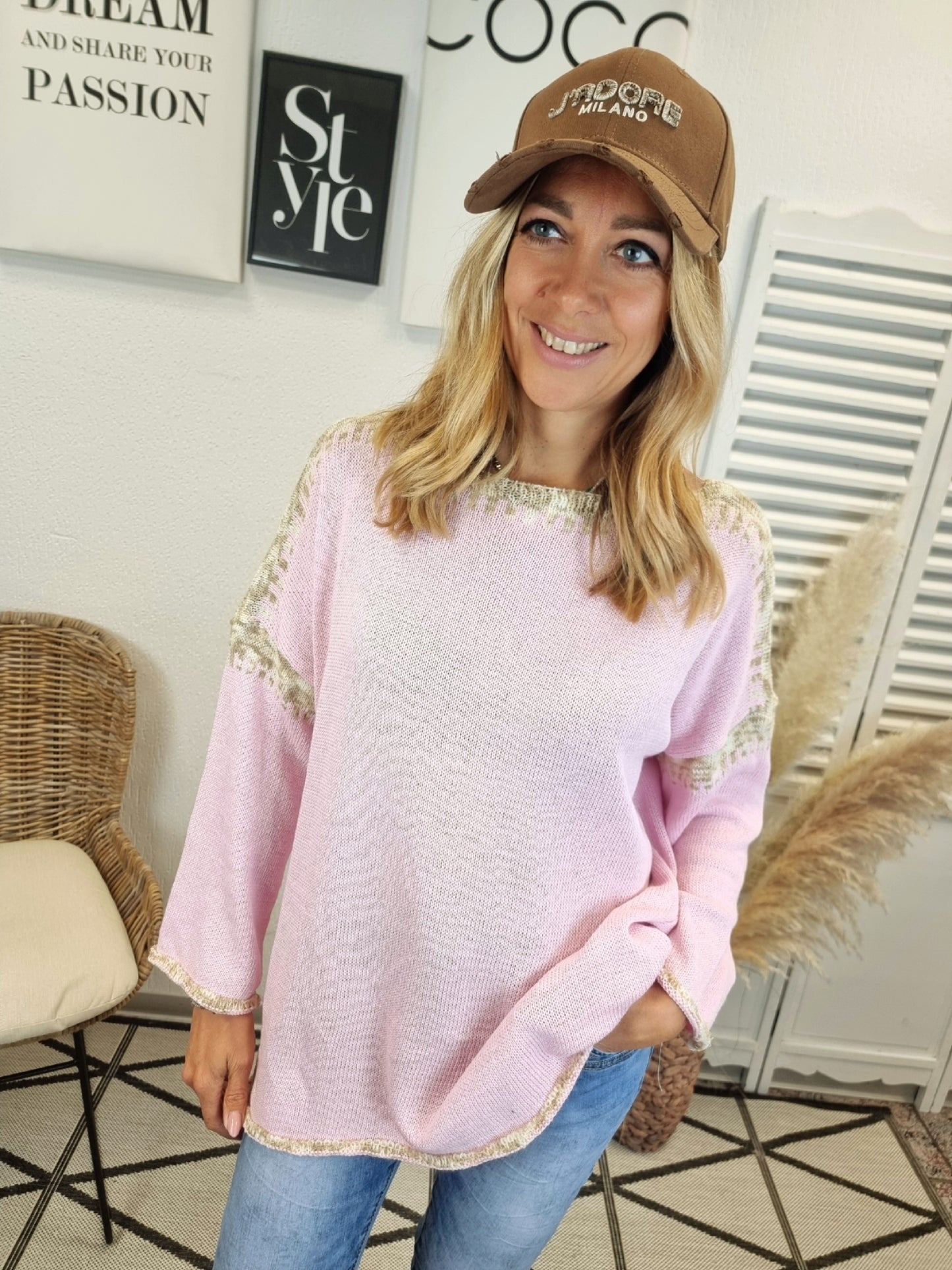 J'Adore Kappe in Grau und Braun