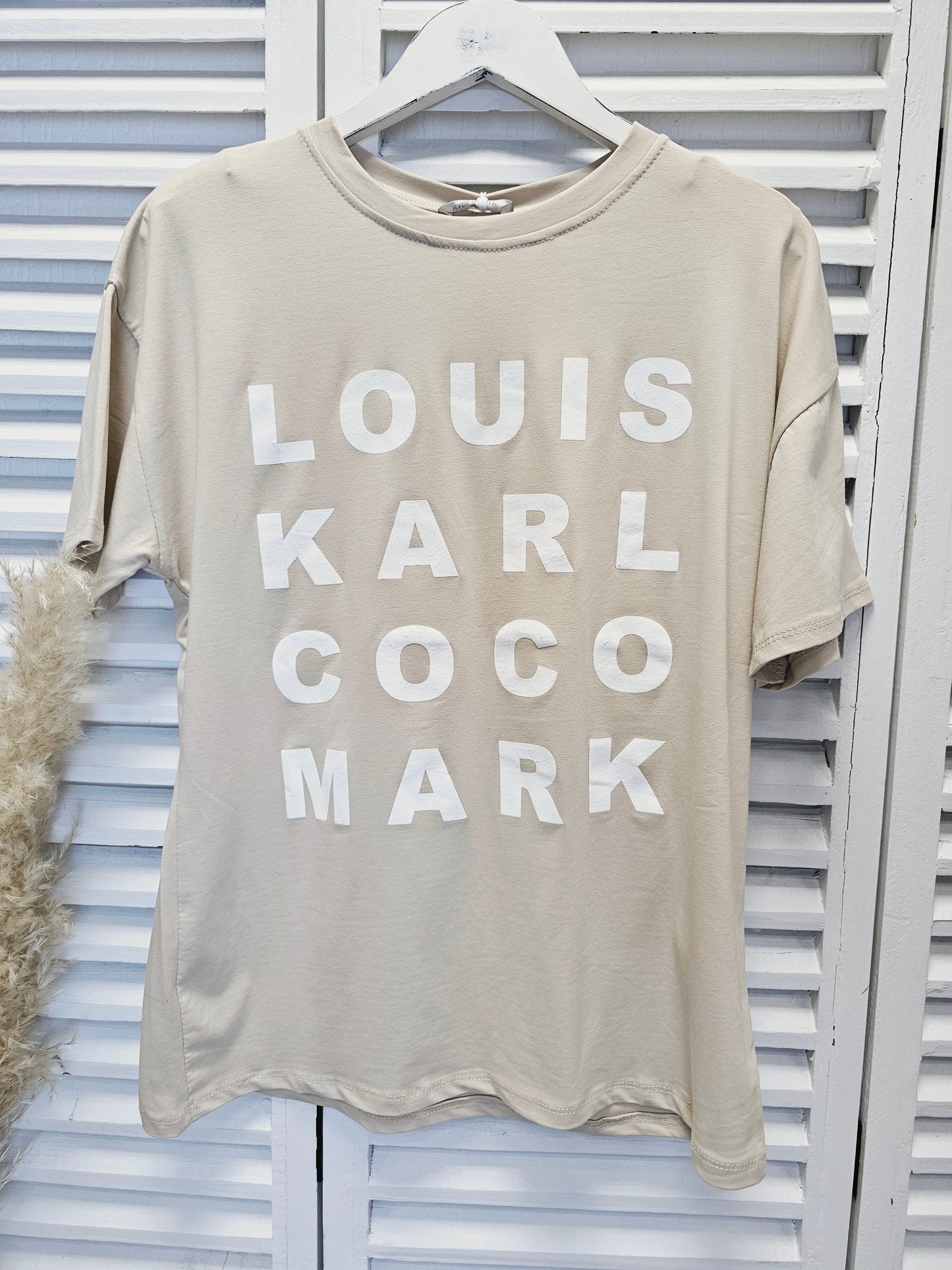 T-Shirt Karl in verschiedenen Farben Größe 2