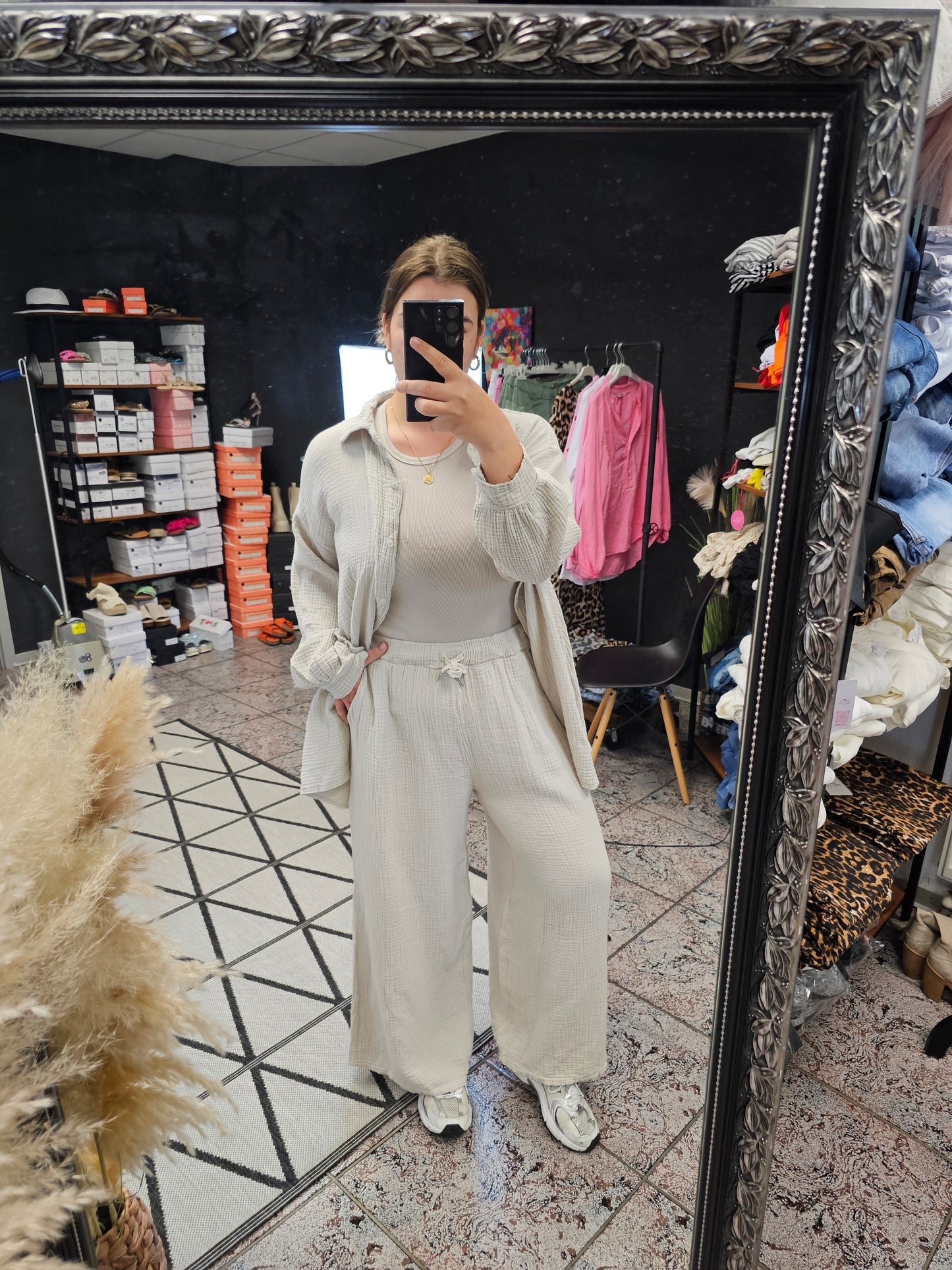 Oversize Musselin-Hemdbluse in Weiß