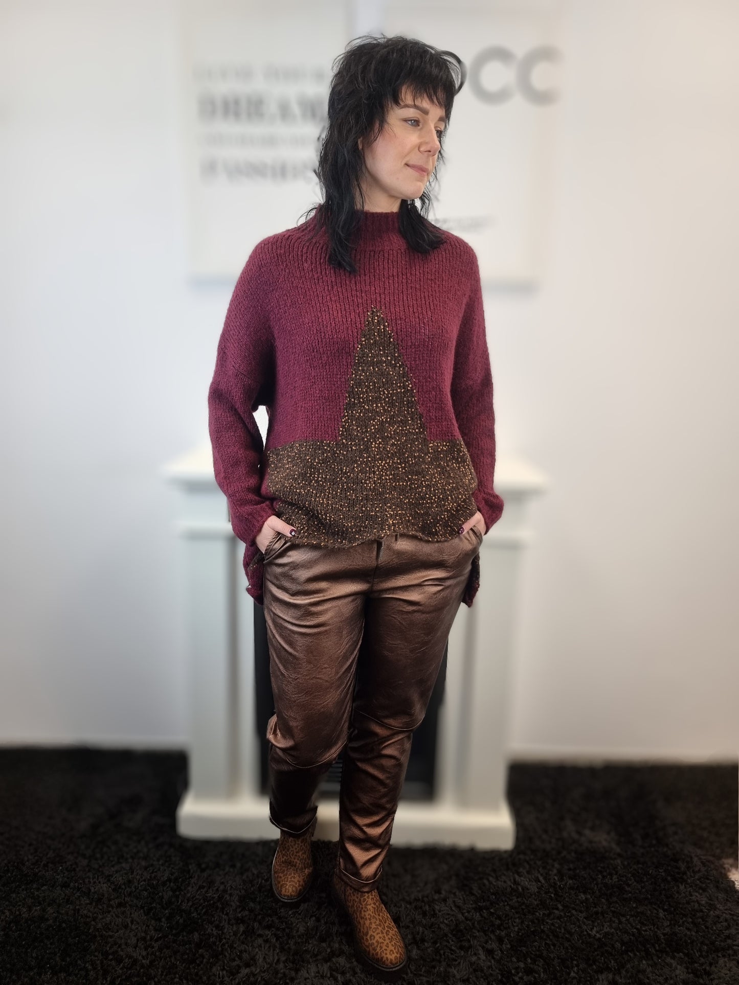 Jogpants in Lederoptik mit Stretchbund in Bronze