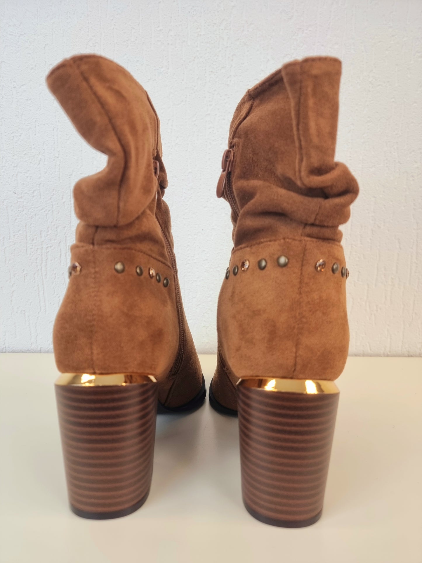 Stiefelette, Cowboystiefel Camel mit Nieten