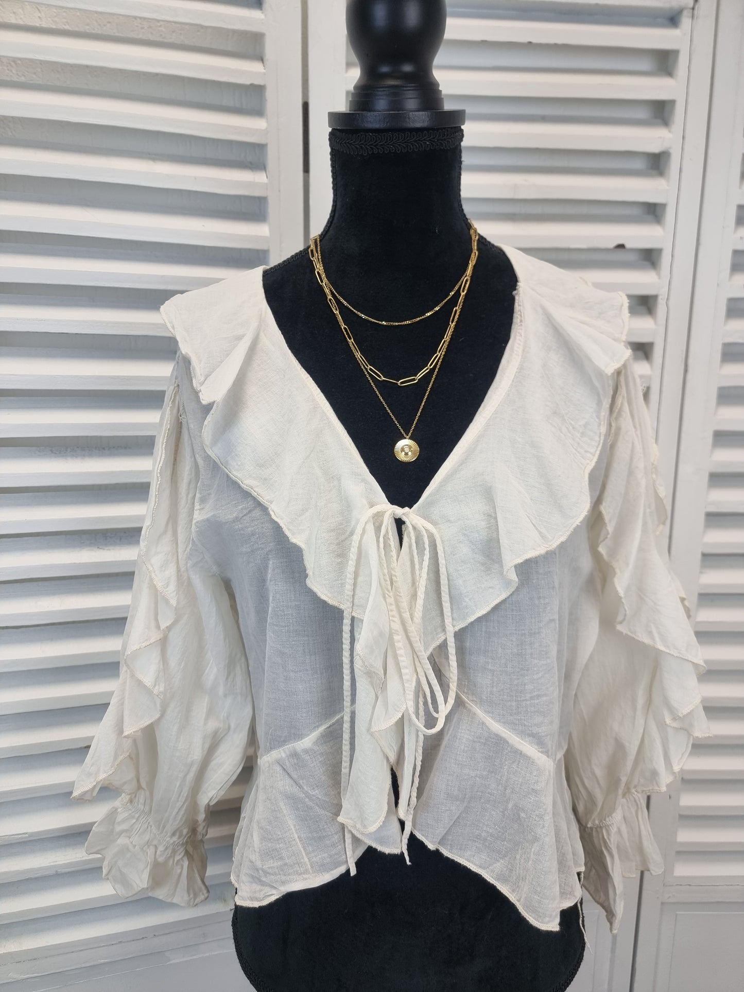 Romantische kurze Baumwollbluse mit Volant in 3 verschiedenen Farben Onesize, Boho, Hippi