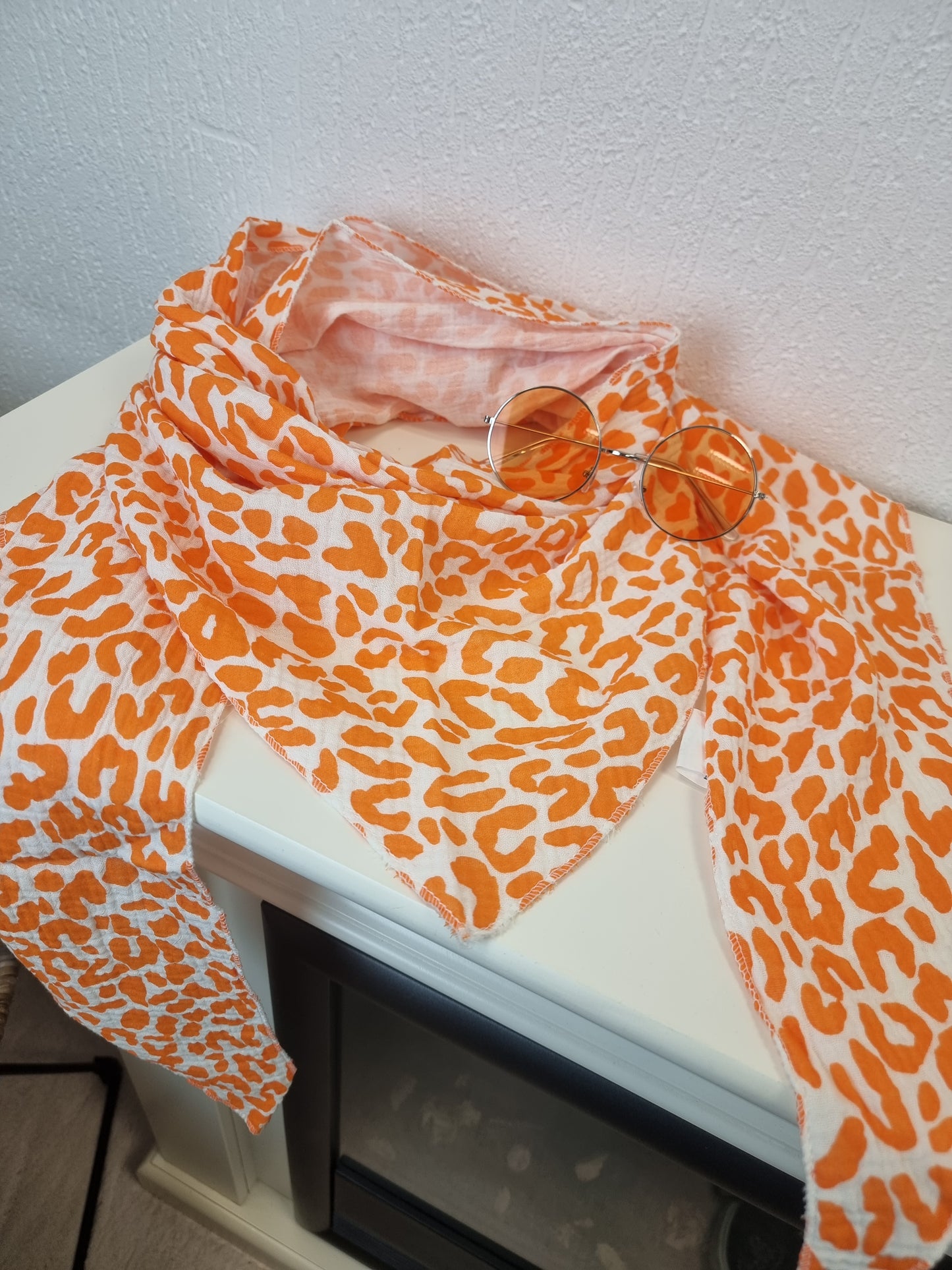 Dünnes Musselin-Dreieckstuch Leo in vielen verschiedenen Farben