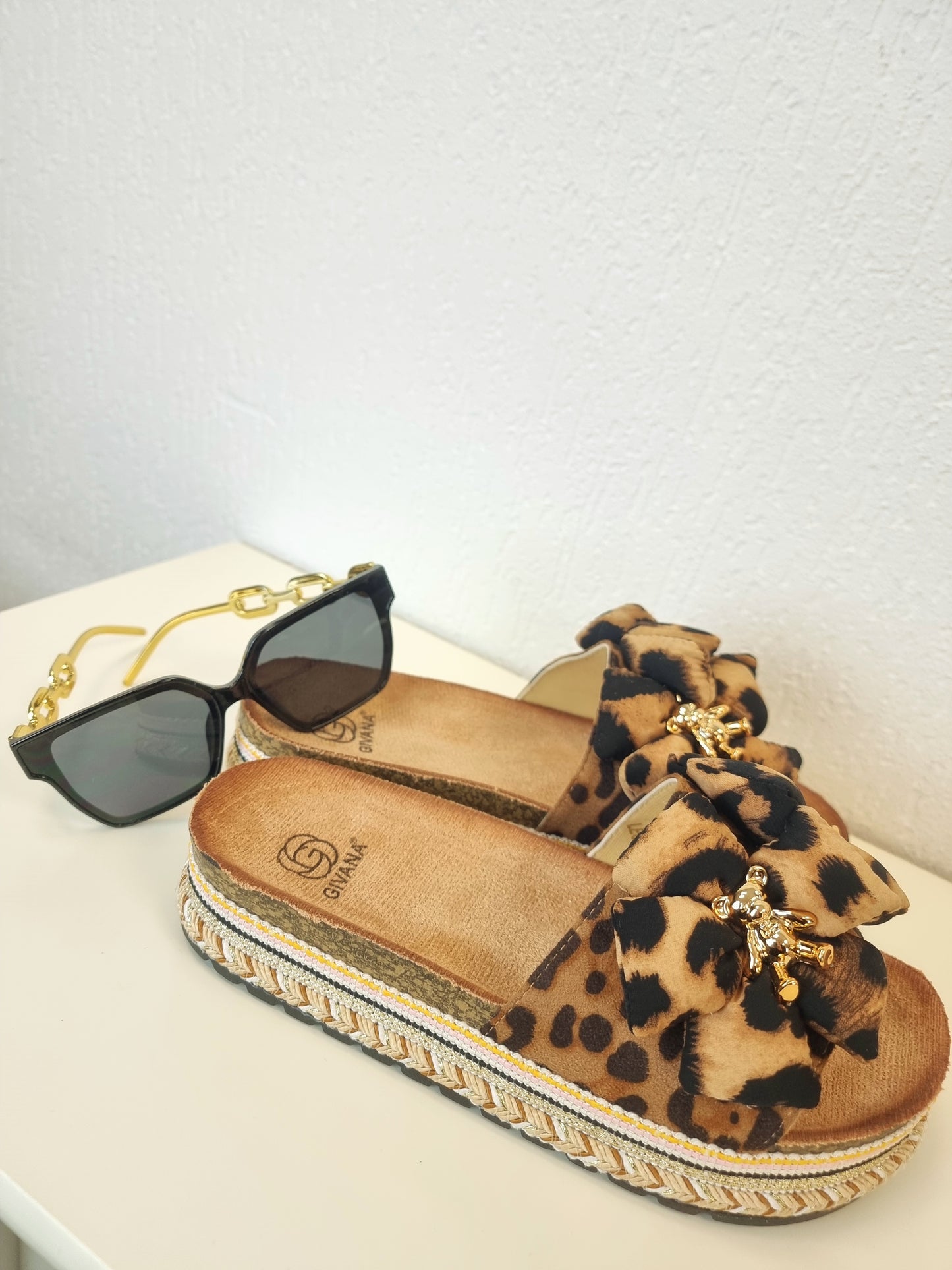 Pantolette Leo mit 2 kleinen Bär-StickerDamen Leoparden Muster Keil Sandalen mit dicker Sohle, Damen Pantoletten