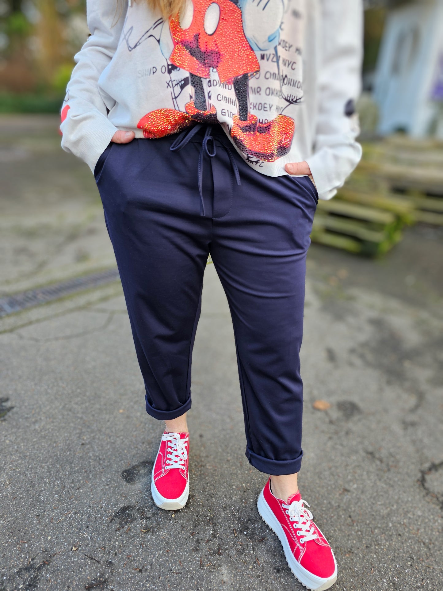 Jogpants aus Jersey in Marine Blau