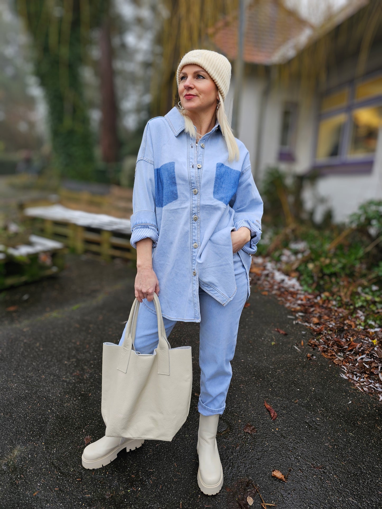 Lange Jeansjacke Jeansbluse mit Streifen in Hellblau DY906