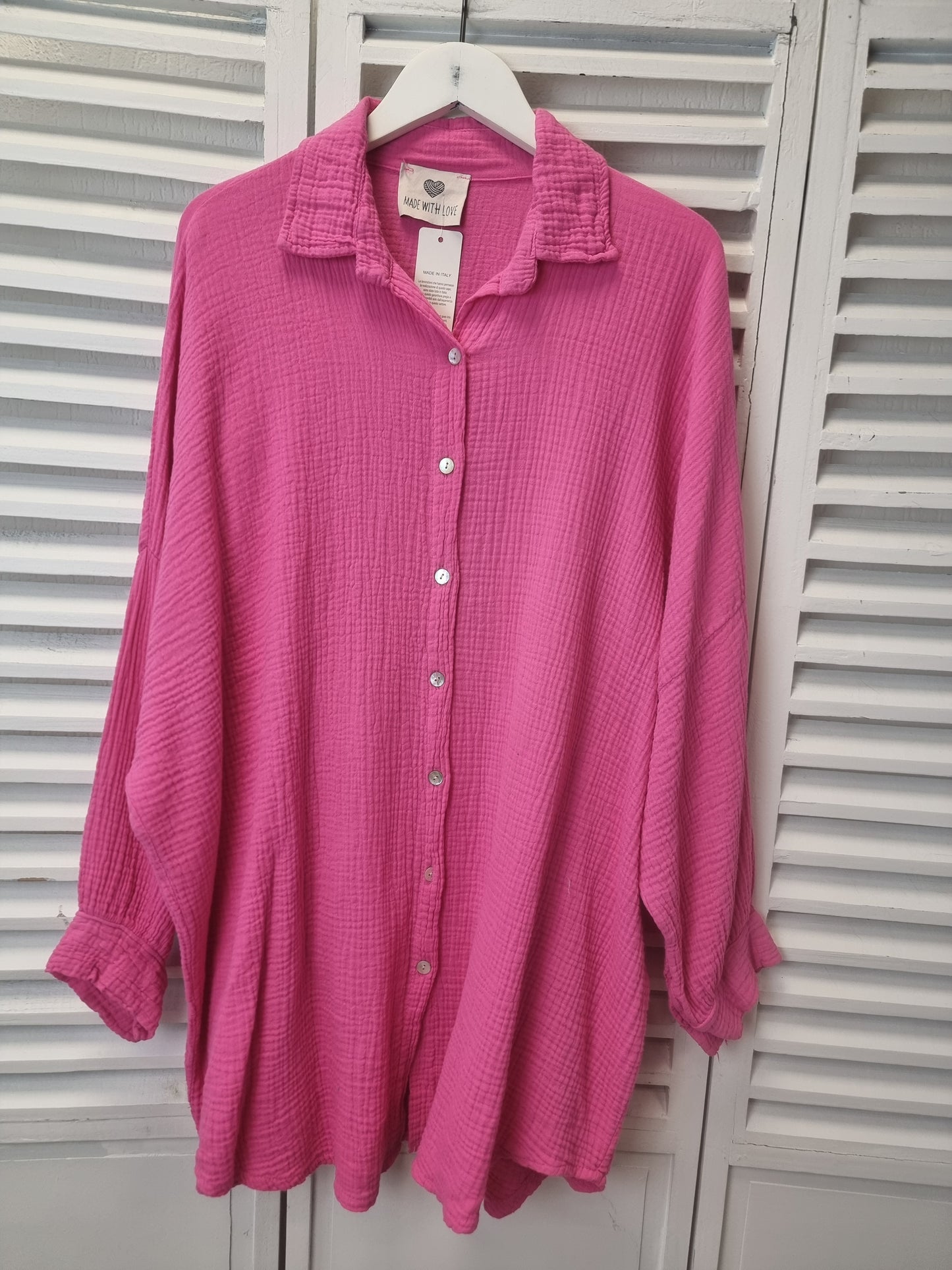 Oversize Musselin-Hemdbluse in verschiedenen Farben