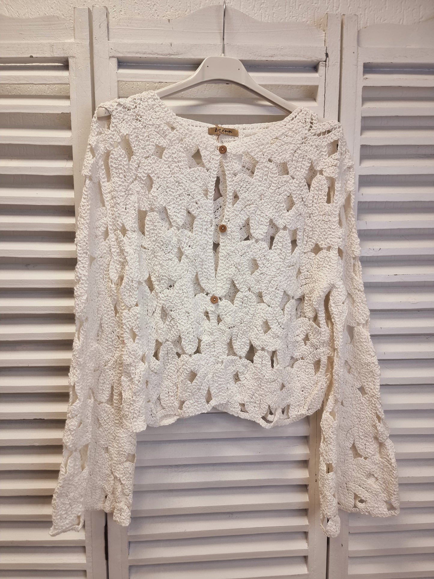 Strickweste be inn – Boho Häkelweste im Langarm-Design in 2 Verschiedenen Farben