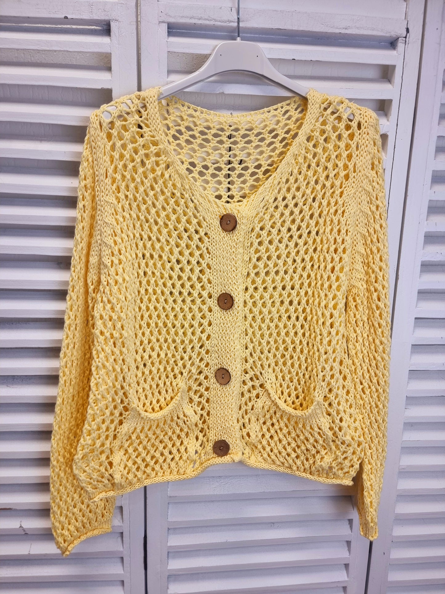 Kurze Loch-Weste in 2 verschiedenen Farben, kurze Strickjacke