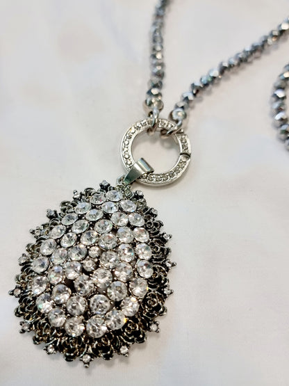 Vario Halskette Silber Kistallperlen mit Tropfen-Anhänger Glitzer