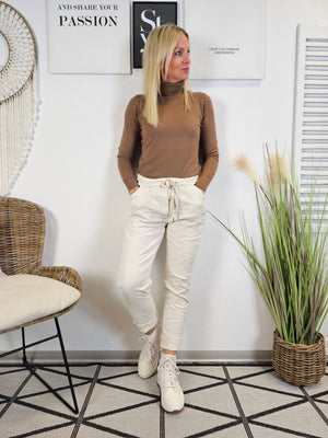 Weicher Rollkragenpullover in verschiedenen Farben