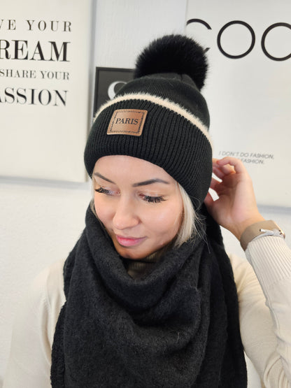 Bommel-Strickmütze Paris in verschieden Farben