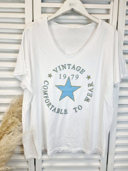 Weißes T-Shirt mit blau glitzerndem Sternen-Print