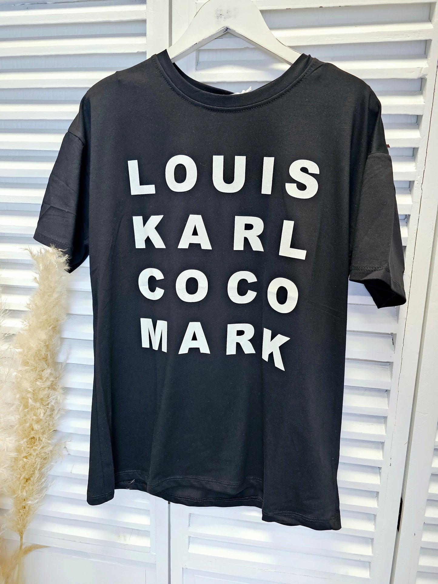T-Shirt Karl in verschiedenen Farben Größe 2