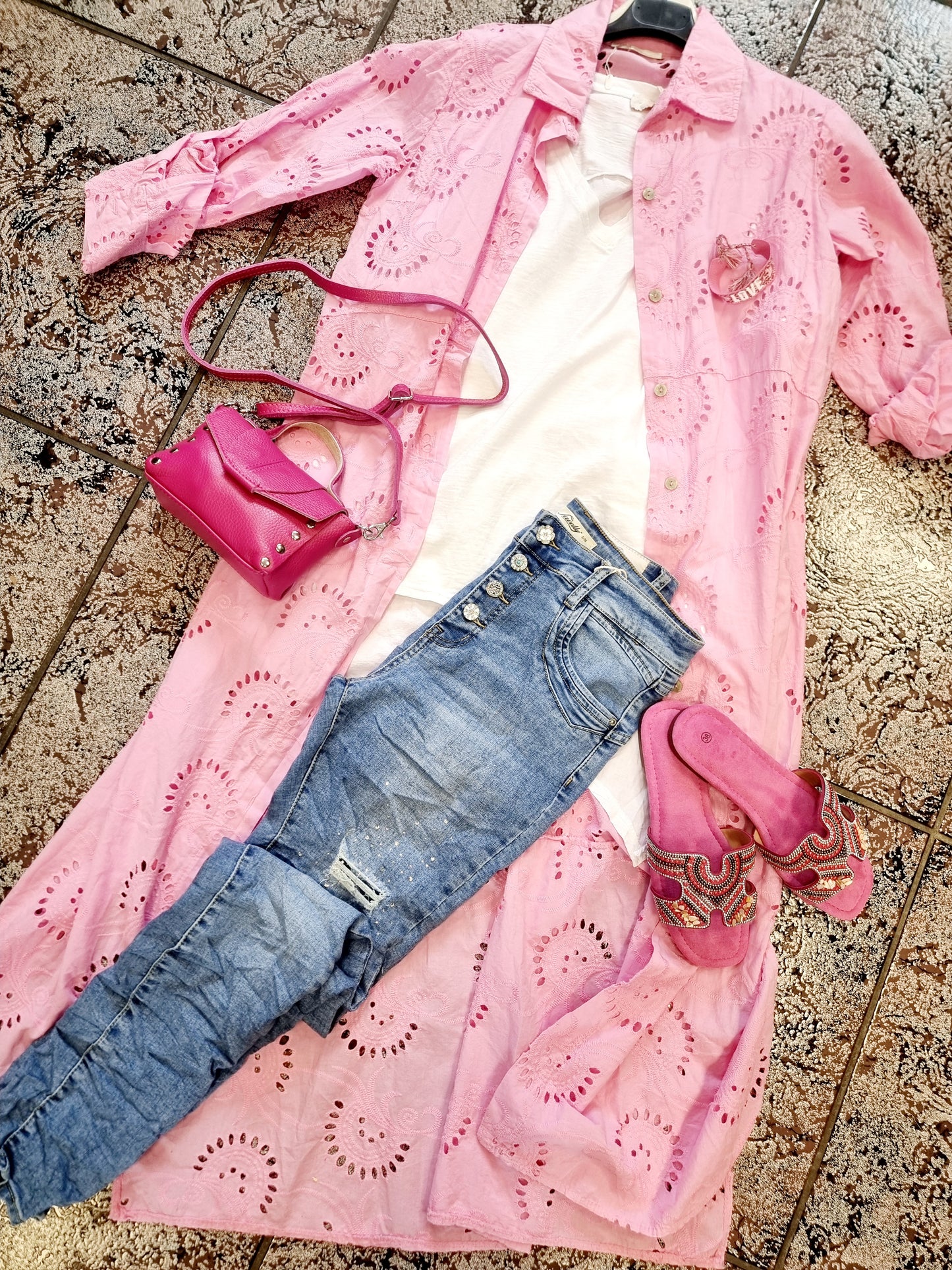 Pantolette Pink mit Strass und Perlen BOHO / Hippie