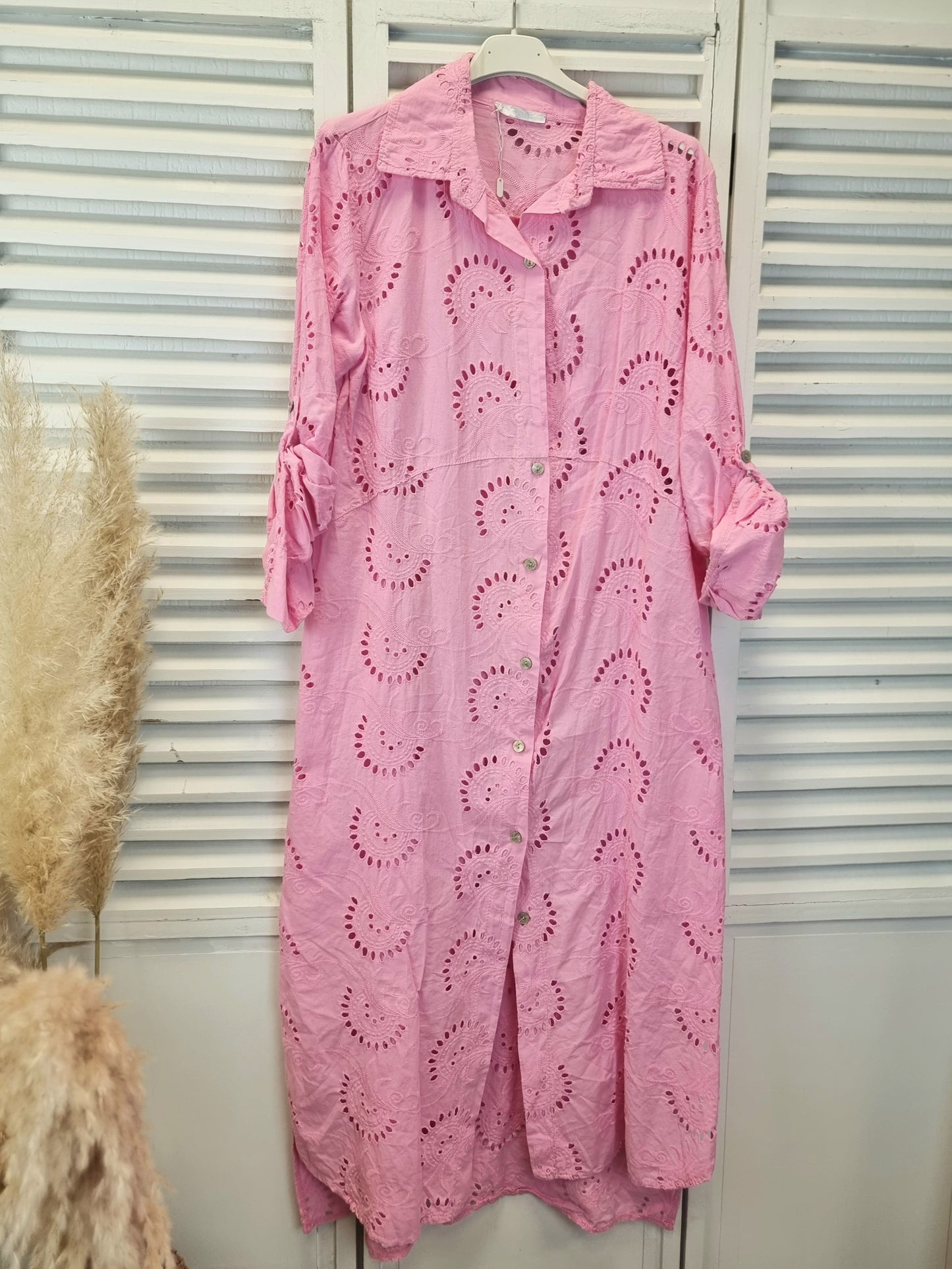 Blusenjacke/ Blusenkleid mit Lochmuster in Pink und Weiß