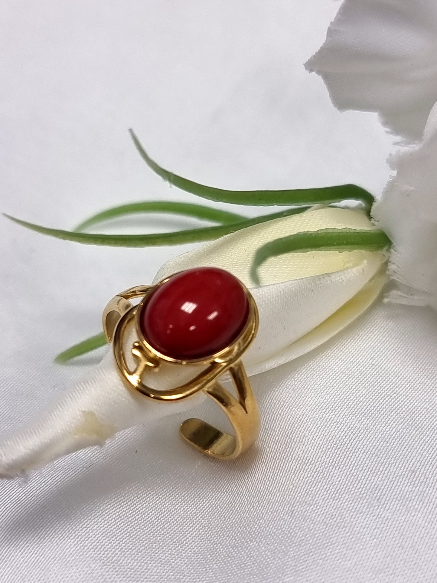 Ringe aus Edelstahl, Golden, rostfrei, hypoallergen mit bunten Steinen, 12 verschiedene Design