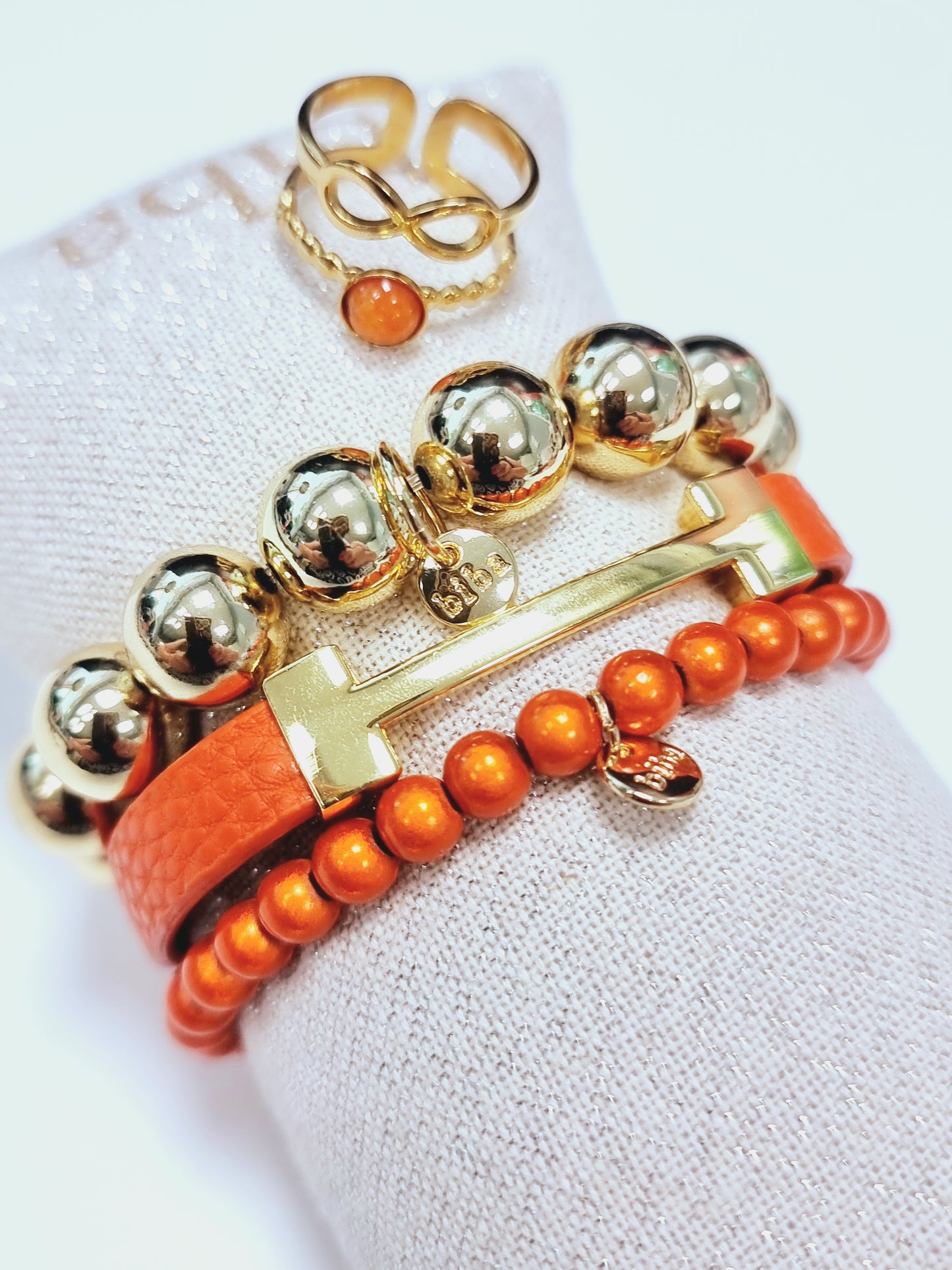 Armband "H" veganes Leder Orange & in Grün