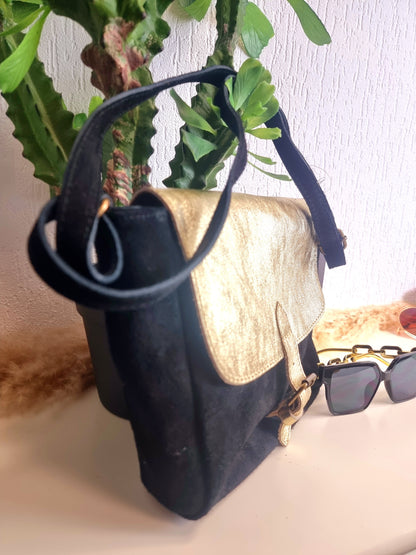 Wildledertasche in Schwarz/Gold und in Grüntönen