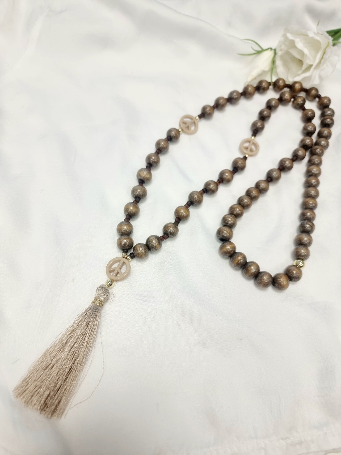 Boho Holzperlen Kette PEACE mit Holzperlen und Quaste Braun