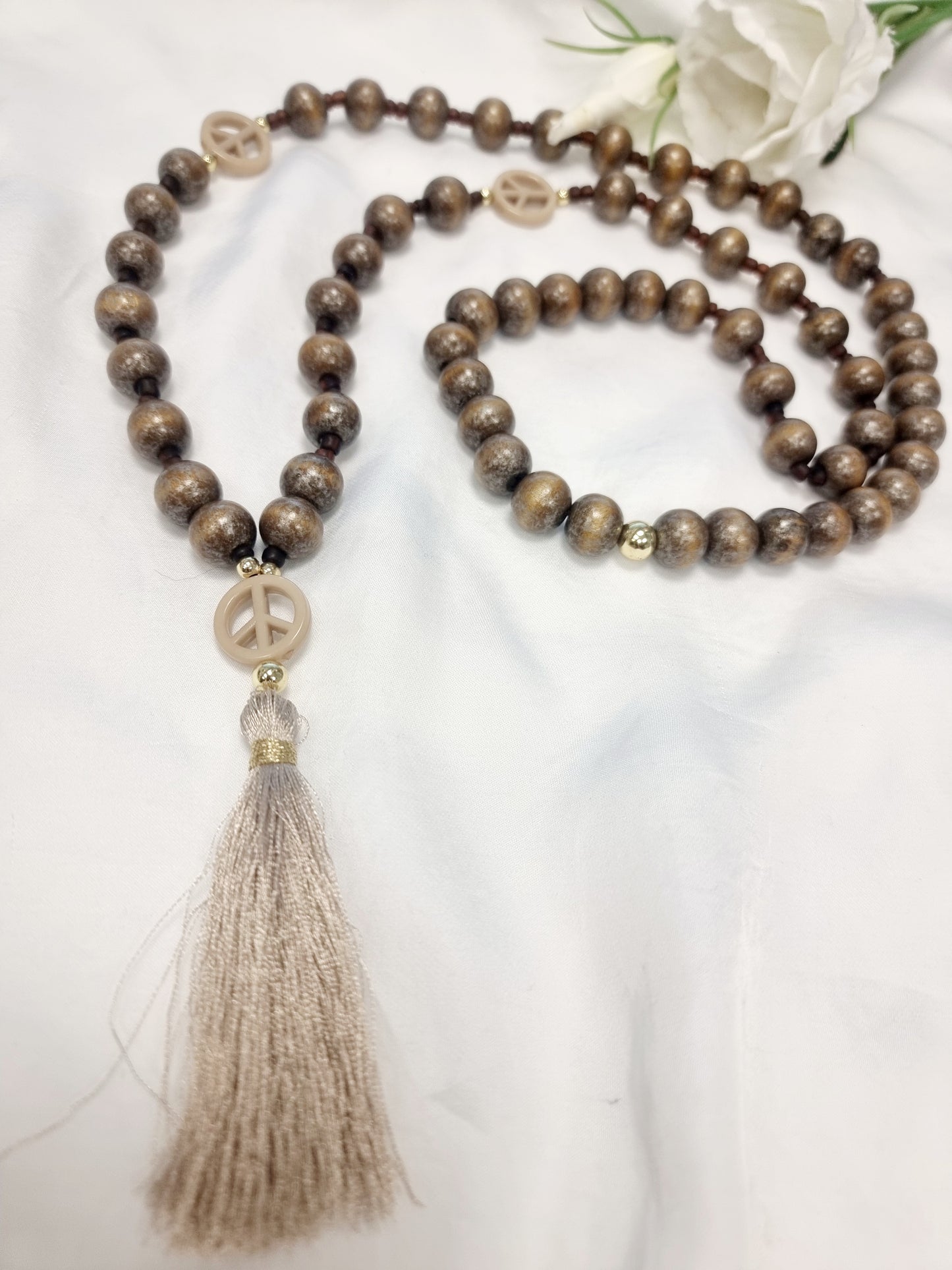 Boho Holzperlen Kette PEACE mit Holzperlen und Quaste Braun