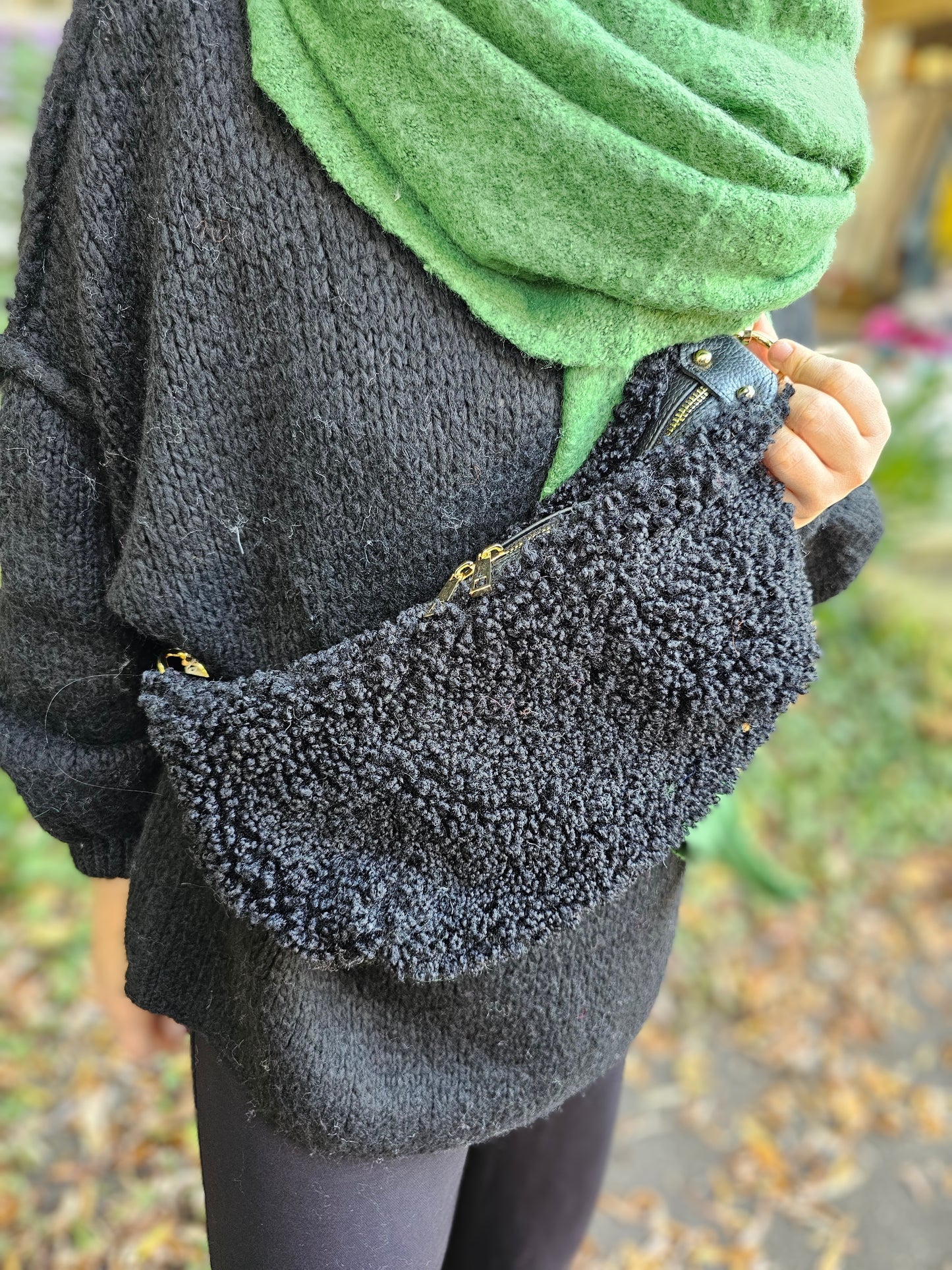 Teddy-Bauchtasche Umhängetasche Gr.3 in verschiedenen Farben und goldenen Reißverschluss