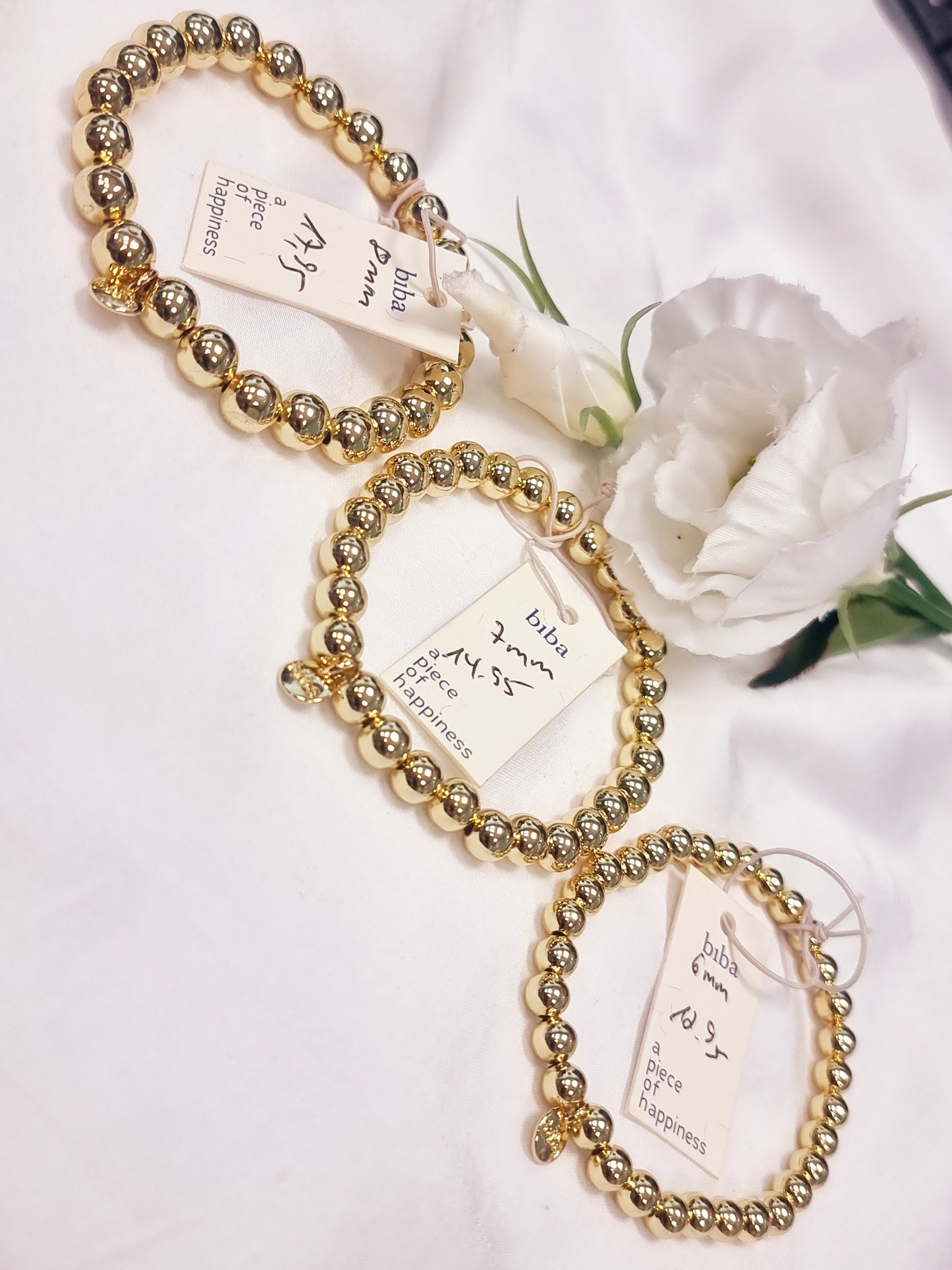Armband Biba - glänzende goldene Perlen in 6, 7 und 8mm Größe