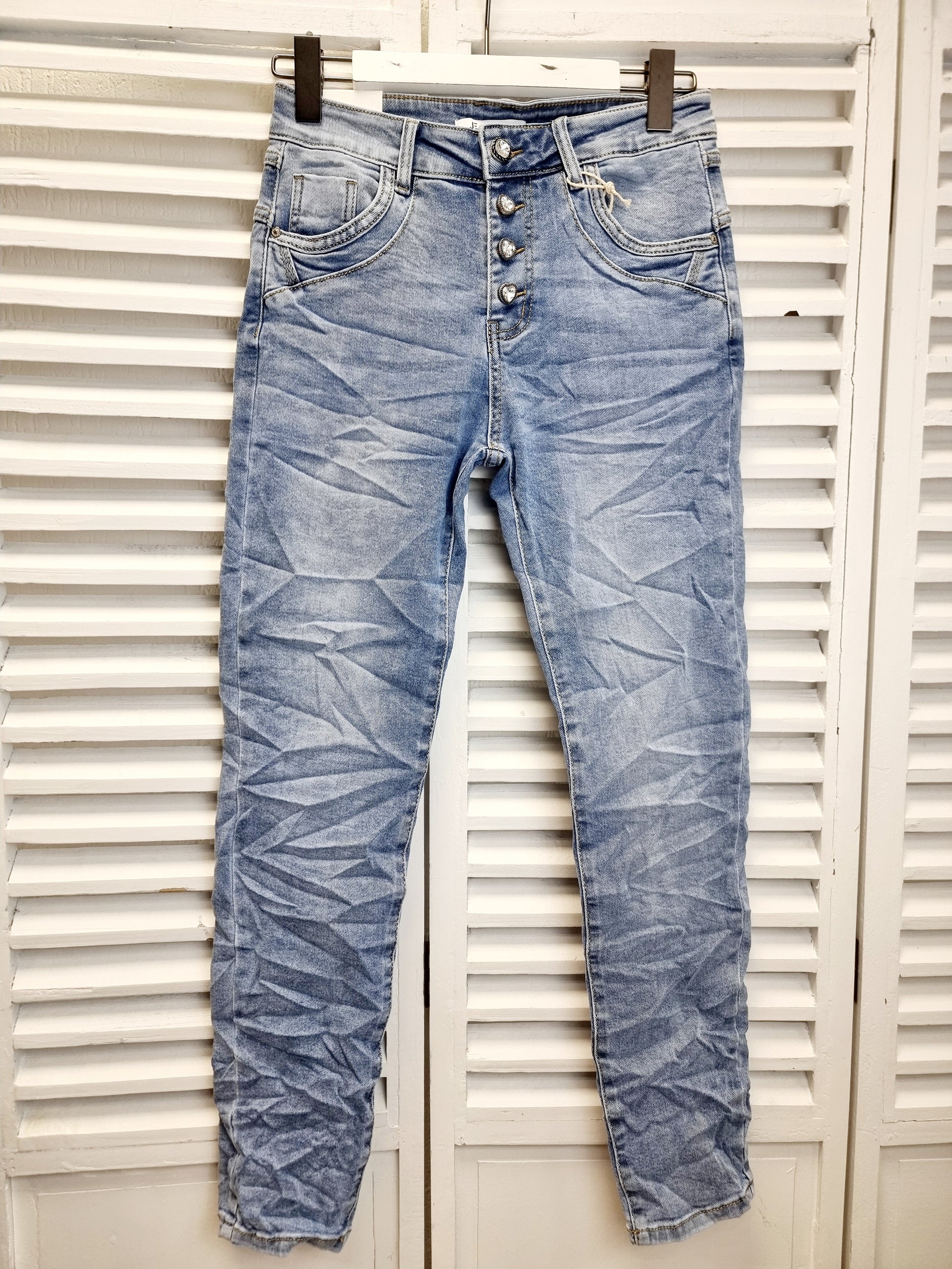 Jewelly Jeans mit Kristall- Herz-Schmuckknöpfen Jewelly JP-26354