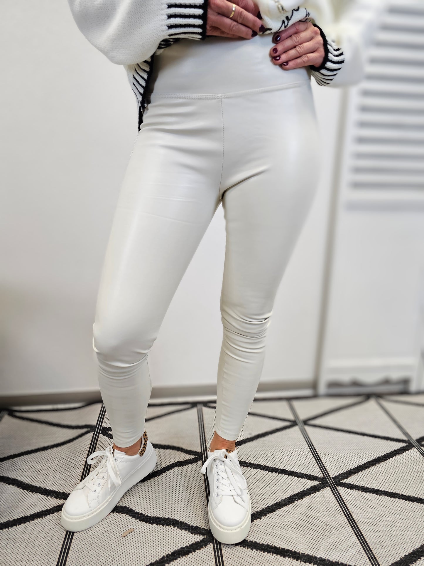 Lederleggings gefüttert Cremeweiß