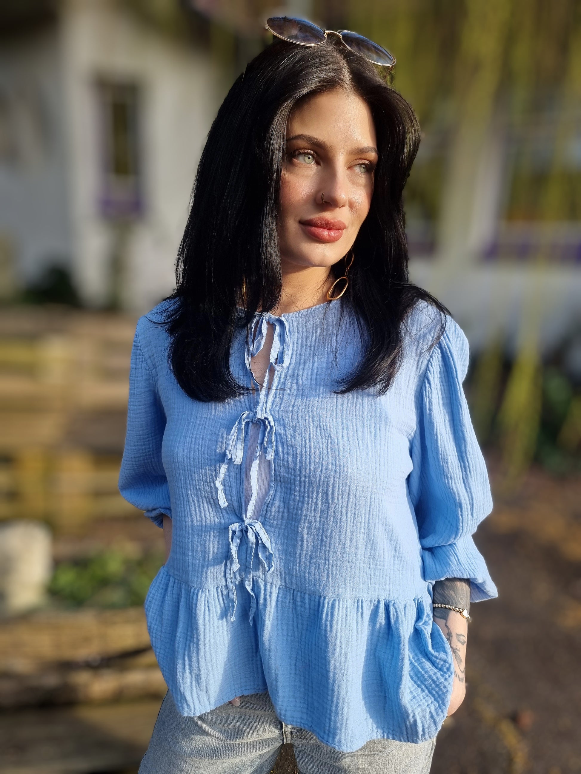 Musselin Bluse Hellblau 3/4 Ärmel mit Schleifen -kurze Musselinbluse