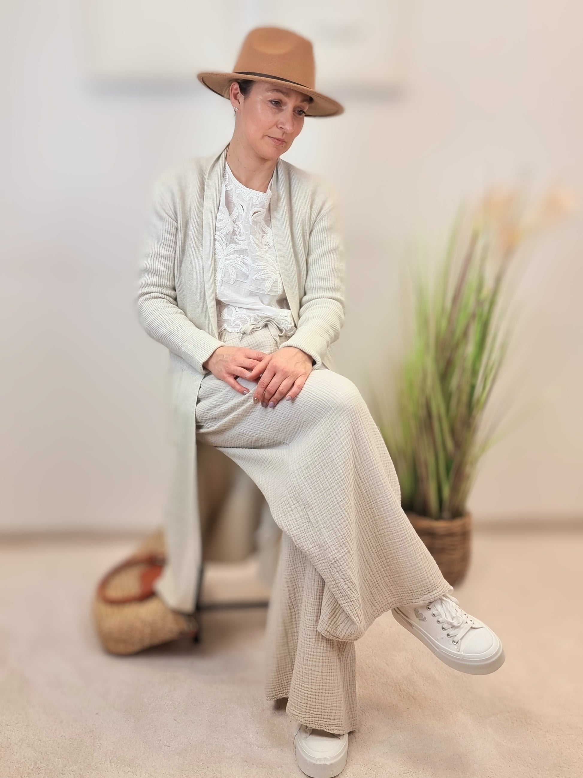Musselin Hose mit weitem Bein in Beige onesize