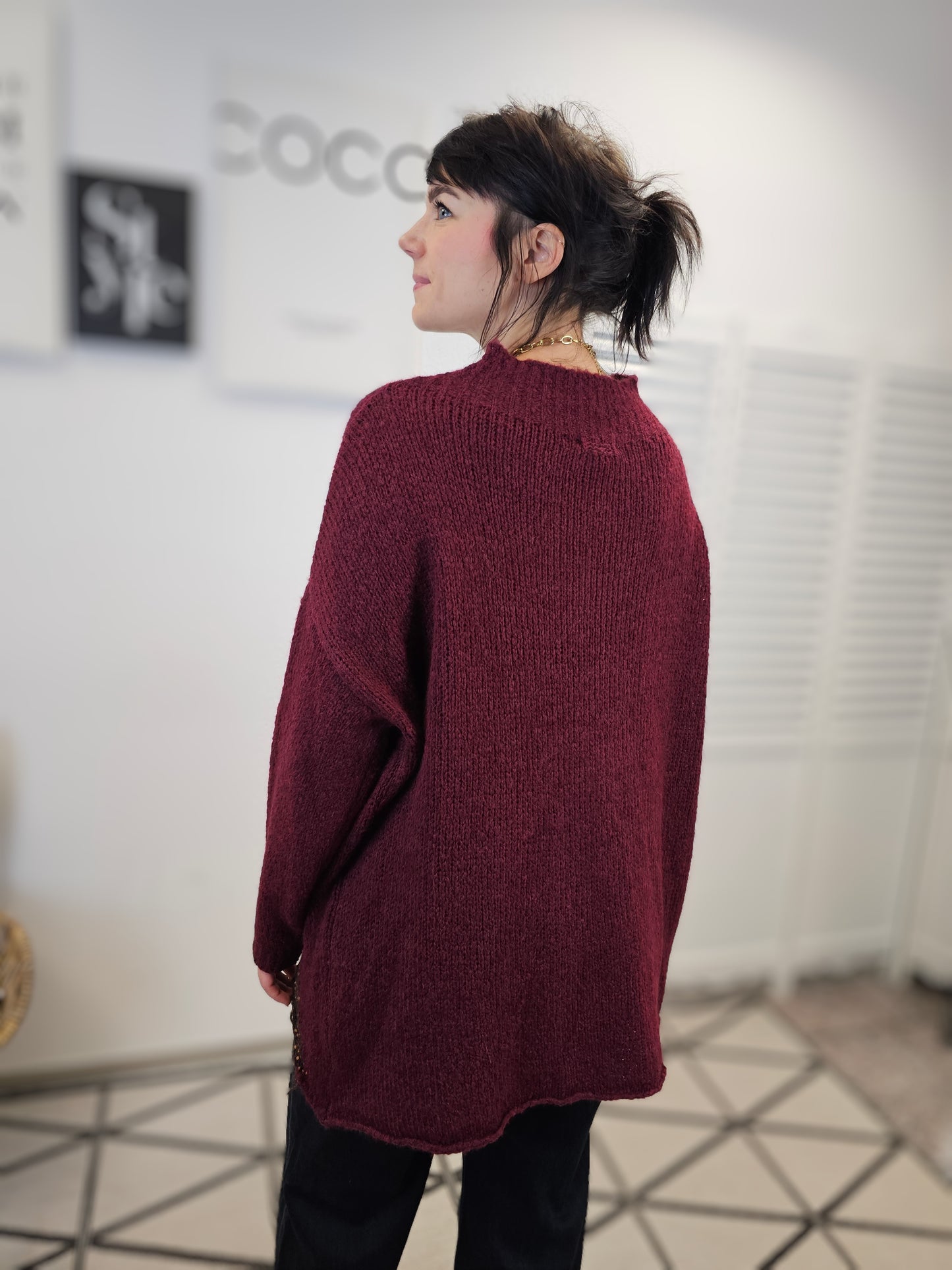 Oversize Strickpullover in Burgundy mit braunem Stern Größe 36-44