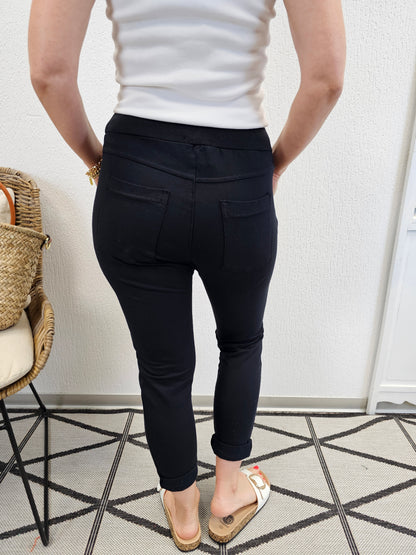 Basic Jogpants NAIIF in verschiedenen Farben und Größen