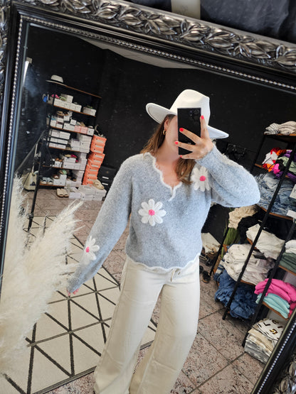 Kurzer Pullover Alpakawolle in Grau mit Blumen