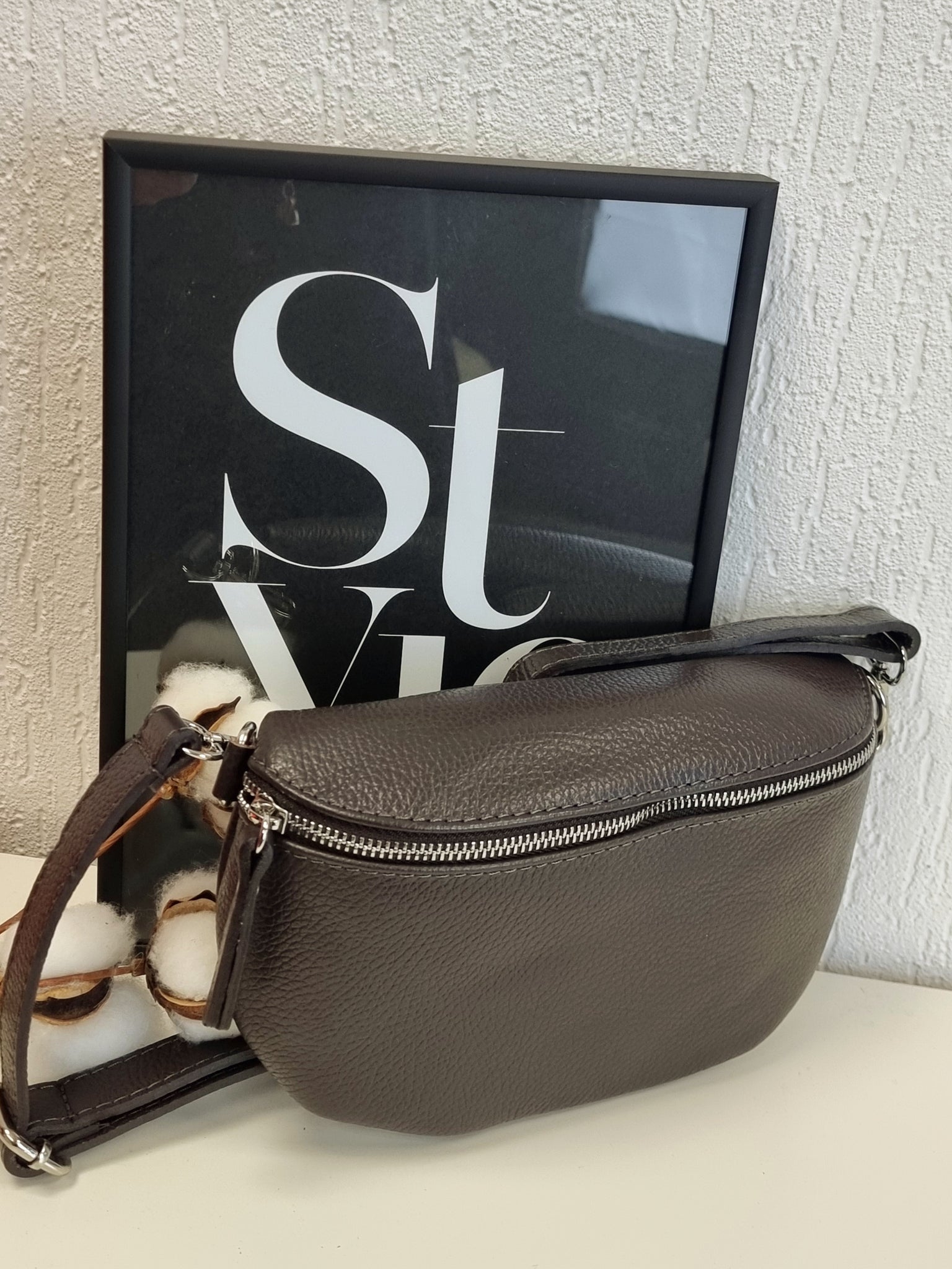 Bauchtasche, Umhängetasche Leder Moccabraun Größe 2