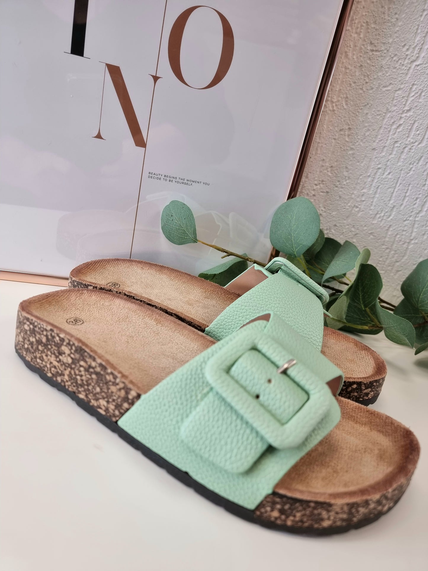 Pantolette mit Schnalle in Mintgrün - Damen Clogs Ledertief-Fußbett