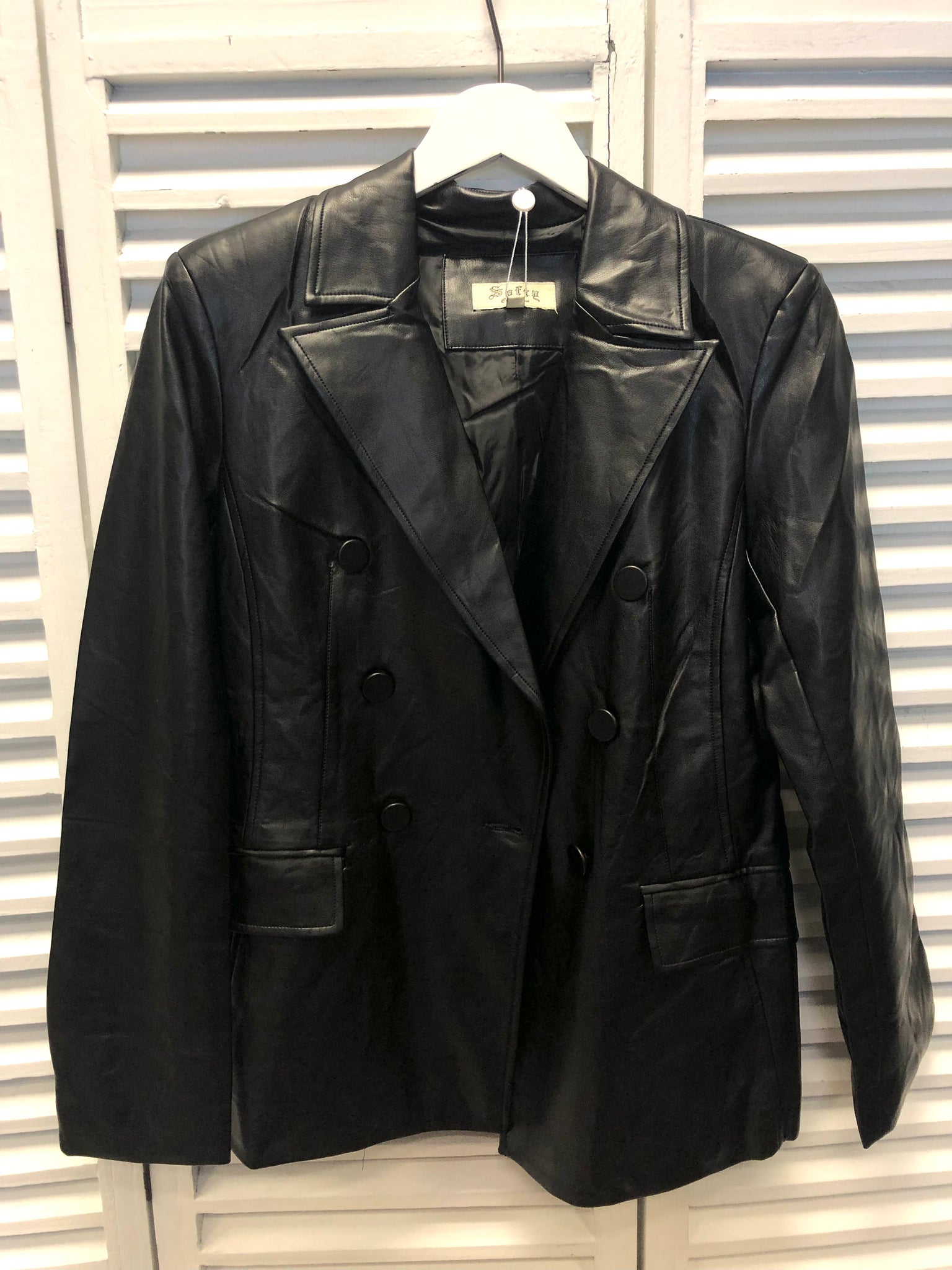 Blazer veganes Leder in Schwarz